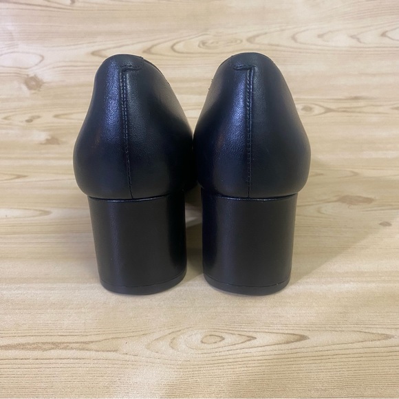 Cole Han Black Leather Block Heel Round Toe Pumps Women’s Shoes 7.5 B main image 1
